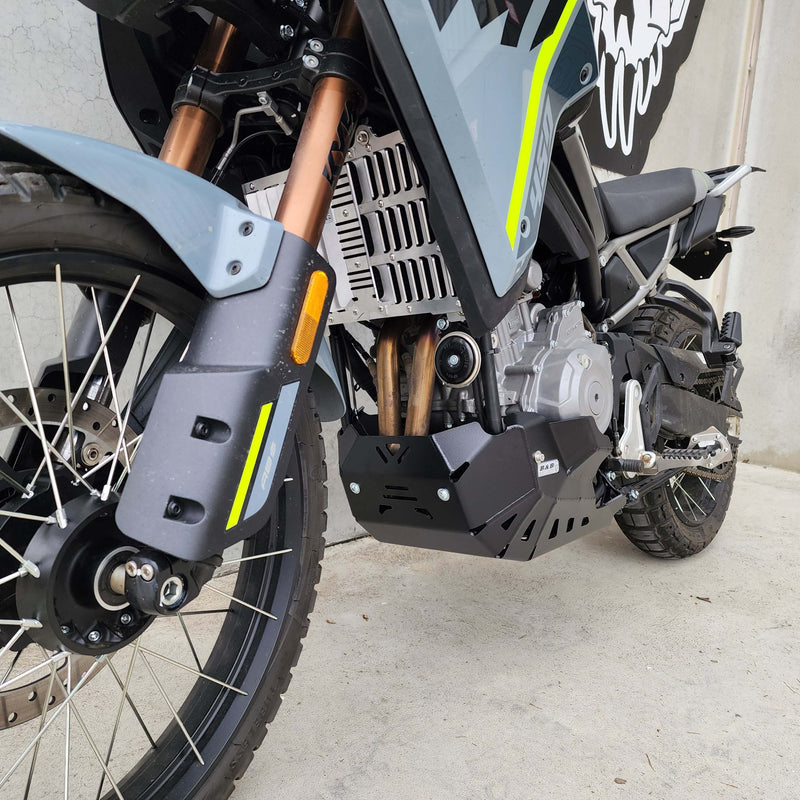 B&B CFMOTO 450MT BRUSHED SILVER RADIATOR GUARD