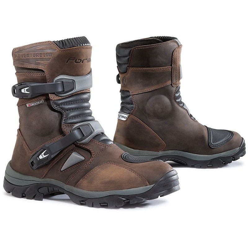 FORMA ADVENTURE LOW DRY BROWN BOOTS