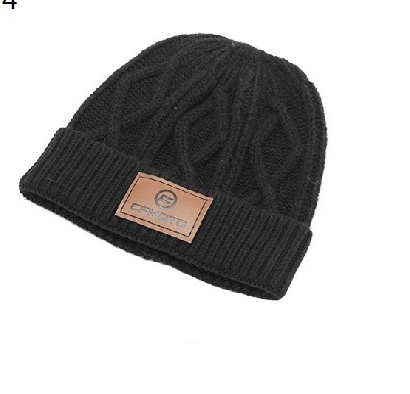 CF MOTO WOOLEN BEANIE WITH LEATHER LOGO